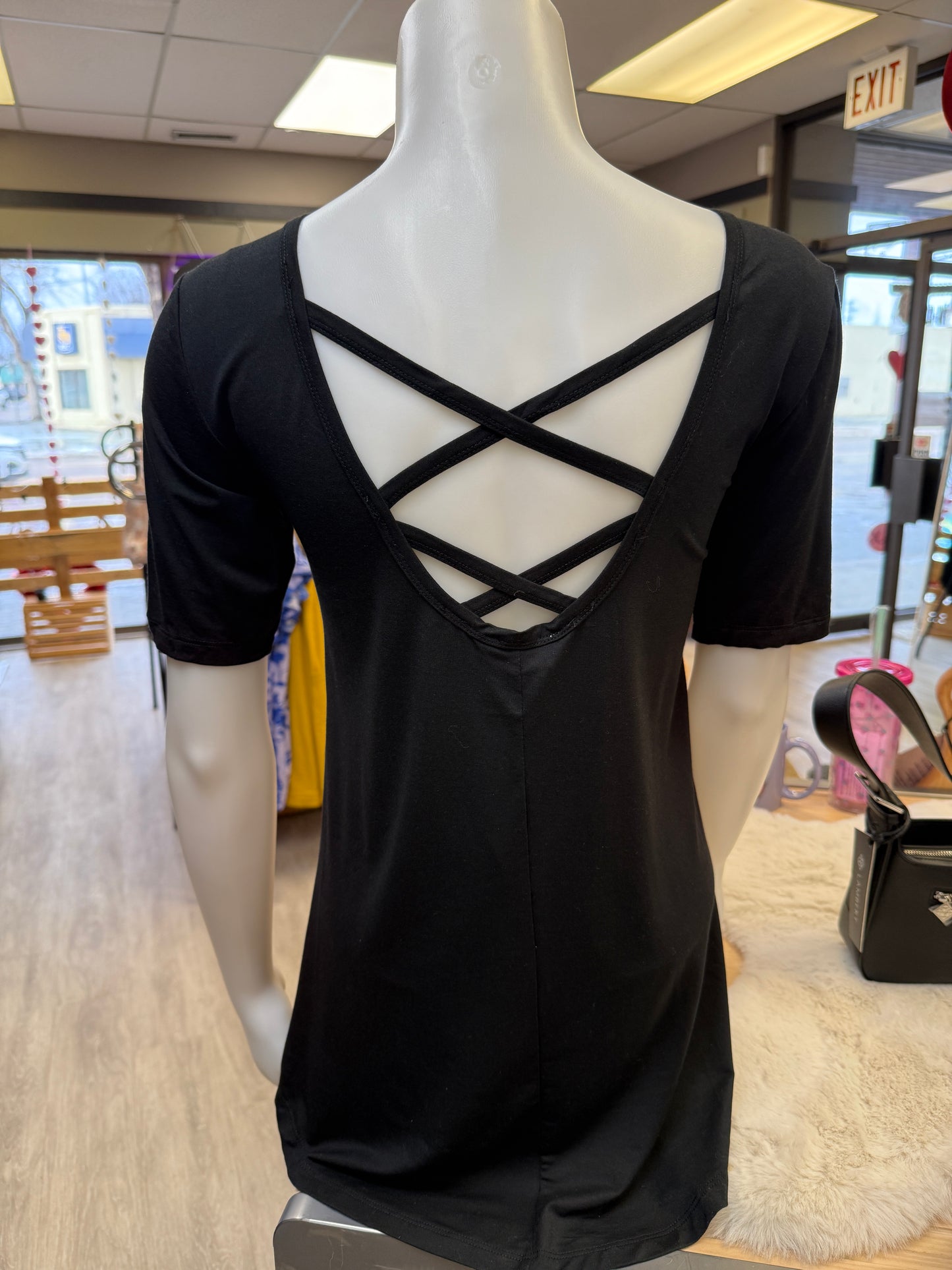 Short Sleeve w/criss cross open back